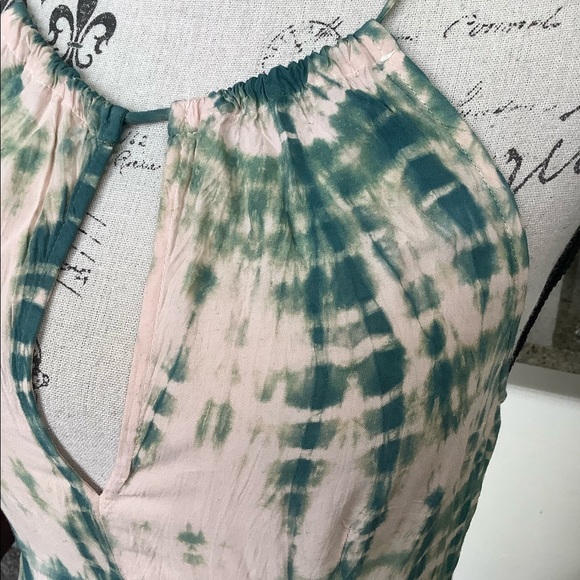 🏝 LuLu’s Tie-Dyed Maxi Dress 🏝 - Picture 7 of 11